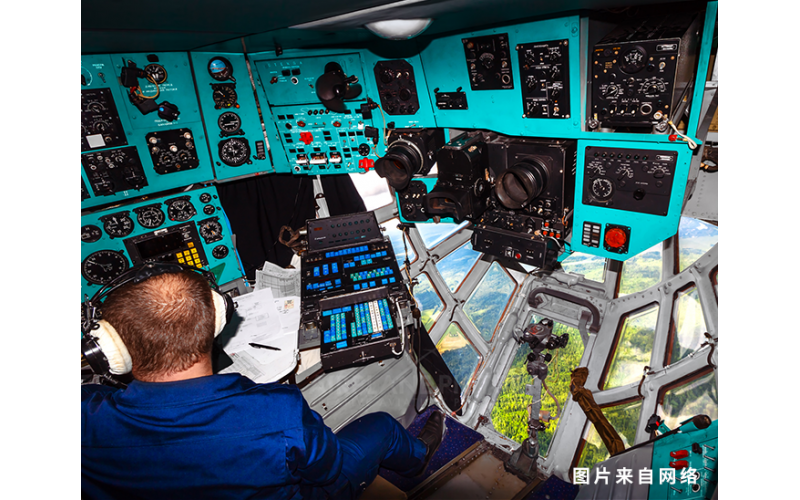 iL76伊尔76飞行模拟器基本训练器